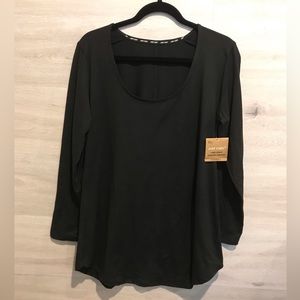 NWT Just Cozy Tunic Top Black 4 Way Stretch
